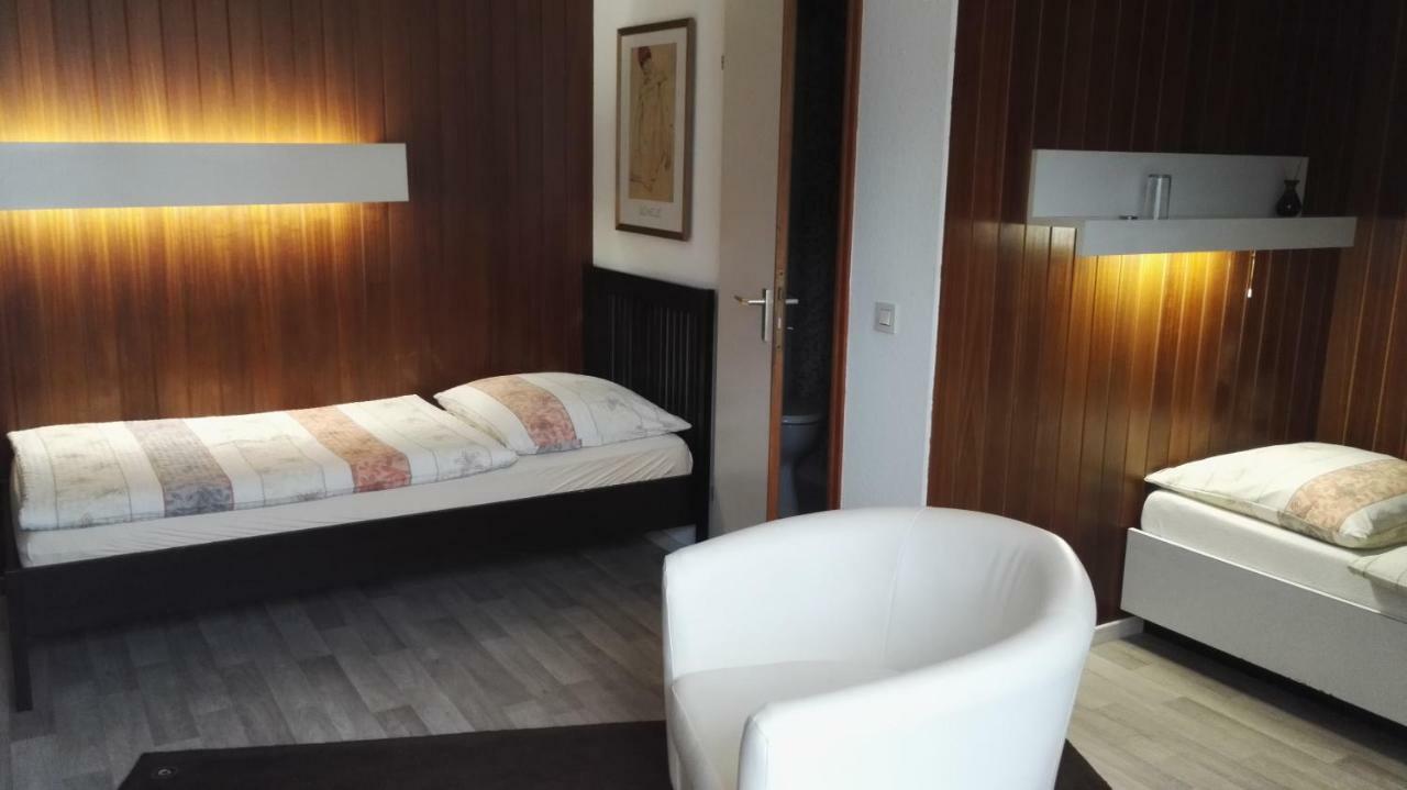 Hotel Roemerhof Sarrebruck Extérieur photo